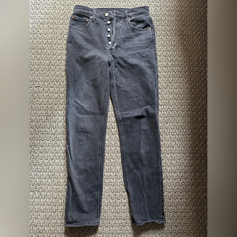 Aritzia Denim Forum - Yoko - Gray High-Waisted Jeans - size 28L